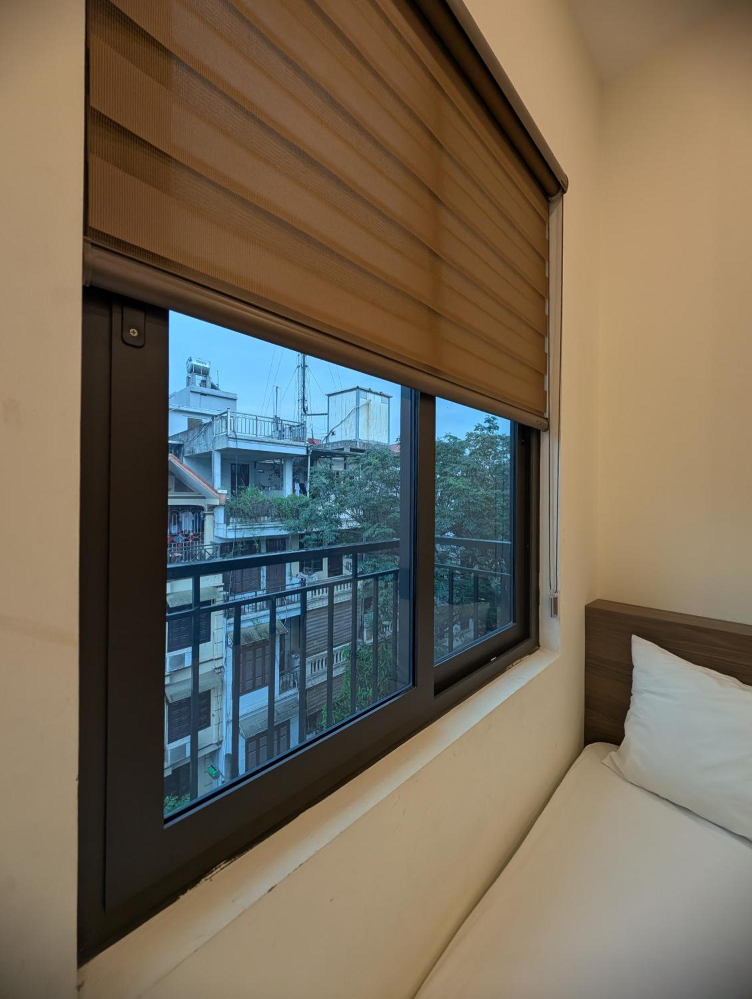 Era Apartment 158 Nguyen Khanh Toan Hanoj Exteriér fotografie