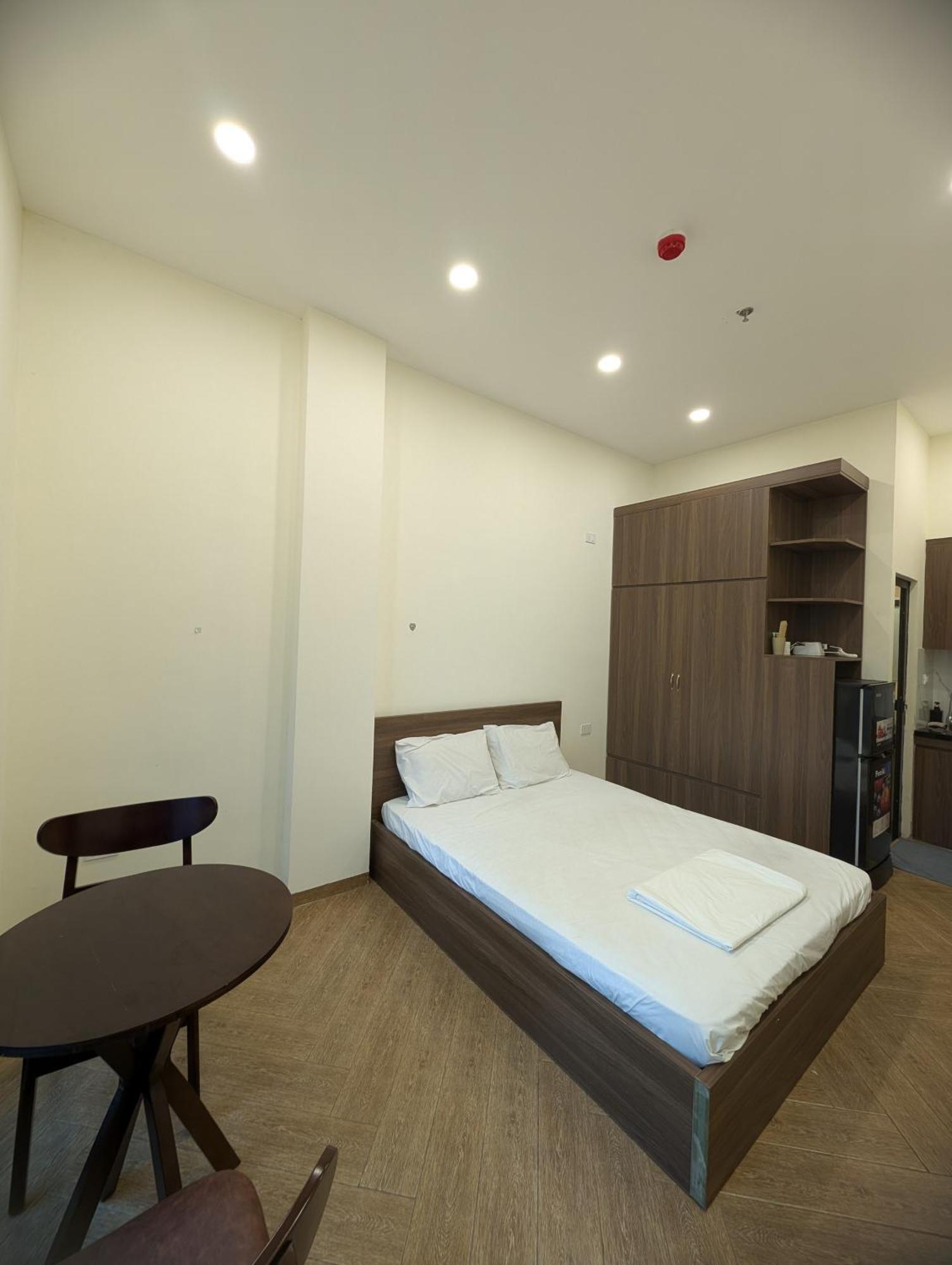 Era Apartment 158 Nguyen Khanh Toan Hanoj Exteriér fotografie